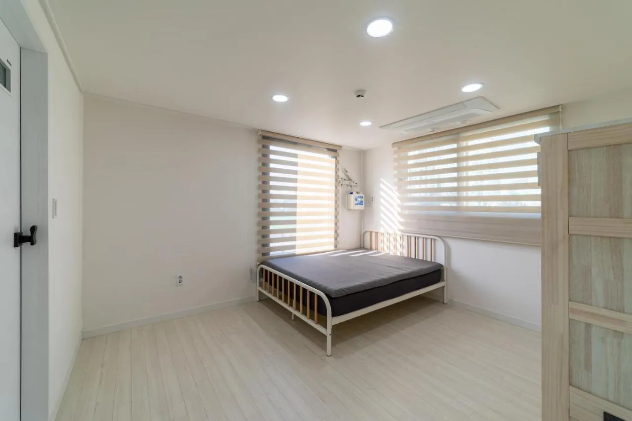 펜션 4 Rooms 3 Bathrooms Whole House 부산광역시